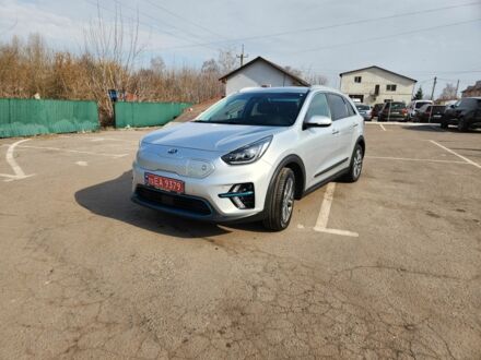 Серый Киа Niro, объемом двигателя 0 л и пробегом 86 тыс. км за 17900 $, фото 1 на Automoto.ua