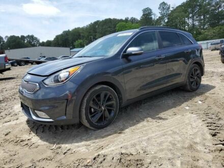 Киа Niro 2019 в Луцке на Automoto.ua Серый Киа Niro, объемом двигателя 0 л и пробегом 61 тыс. км за 3500 $, фото 1 на Automoto.ua