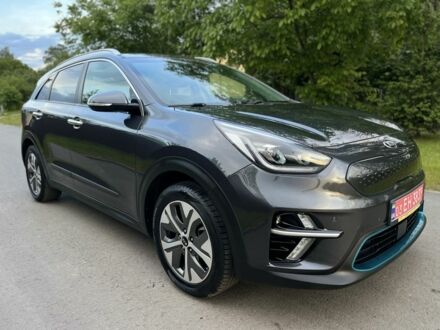 Сірий Кіа Niro, об'ємом двигуна 0 л та пробігом 132 тис. км за 17999 $, фото 1 на Automoto.ua