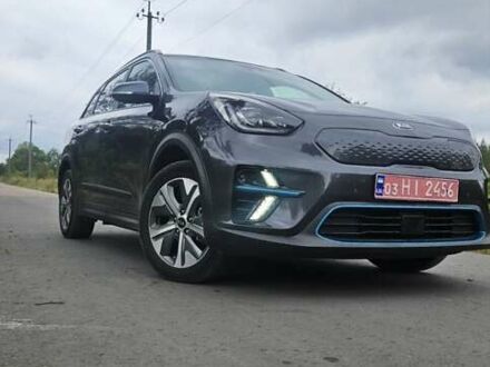 Серый Киа Niro, объемом двигателя 0 л и пробегом 147 тыс. км за 16500 $, фото 1 на Automoto.ua