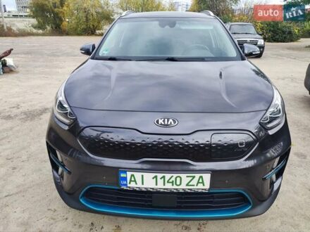 Серый Киа Niro, объемом двигателя 0 л и пробегом 150 тыс. км за 18700 $, фото 1 на Automoto.ua