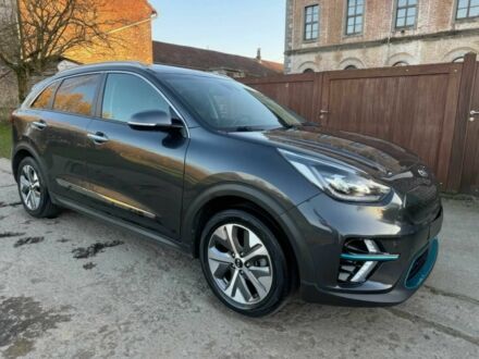 Сірий Кіа Niro, об'ємом двигуна 0 л та пробігом 34 тис. км за 12000 $, фото 1 на Automoto.ua