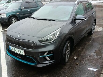 Серый Киа Niro, объемом двигателя 0 л и пробегом 120 тыс. км за 17400 $, фото 1 на Automoto.ua