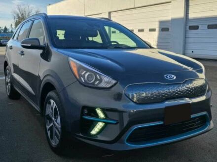 Кіа Niro 2020 у Одесі на Automoto.ua Сірий Кіа Niro, об'ємом двигуна 0 л та пробігом 33 тис. км за 12000 $, фото 1 на Automoto.ua