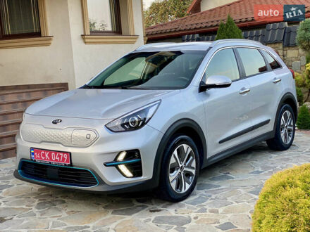 Киа Niro 2020 в Львове на Automoto.ua Серый Киа Niro, объемом двигателя 0 л и пробегом 57 тыс. км за 20899 $, фото 1 на Automoto.ua