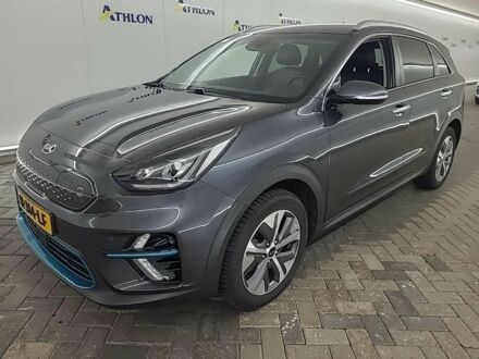 Киа Niro 2020 в Черноморске (Ильичевске) на Automoto.ua Серый Киа Niro, объемом двигателя 0 л и пробегом 114 тыс. км за 18500 $, фото 1 на Automoto.ua