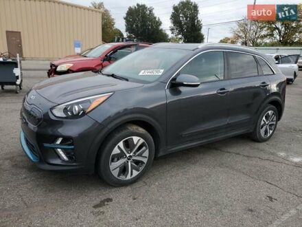 Серый Киа Niro, объемом двигателя 1.58 л и пробегом 51 тыс. км за 3000 $, фото 1 на Automoto.ua