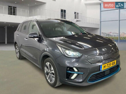 Киа Niro 2020 в Тернополе на Automoto.ua Серый Киа Niro, объемом двигателя 0 л и пробегом 134 тыс. км за 19474 $, фото 1 на Automoto.ua