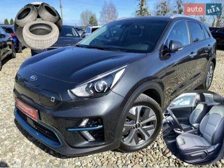 Серый Киа Niro, объемом двигателя 0 л и пробегом 101 тыс. км за 20300 $, фото 1 на Automoto.ua