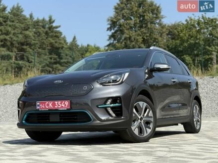 Киа Niro 2020 в Львове на Automoto.ua Серый Киа Niro, объемом двигателя 0 л и пробегом 80 тыс. км за 20800 $, фото 1 на Automoto.ua