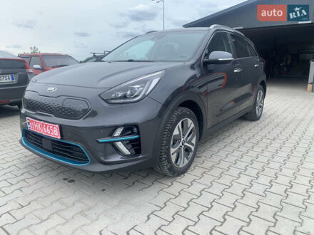 Киа Niro 2020 в Буске на Automoto.ua Серый Киа Niro, объемом двигателя 0 л и пробегом 144 тыс. км за 17459 $, фото 1 на Automoto.ua