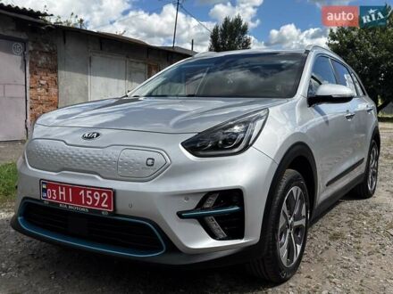 Кіа Niro 2020 у Казатине на Automoto.ua Сірий Кіа Niro, об'ємом двигуна 0 л та пробігом 108 тис. км за 19100 $, фото 1 на Automoto.ua