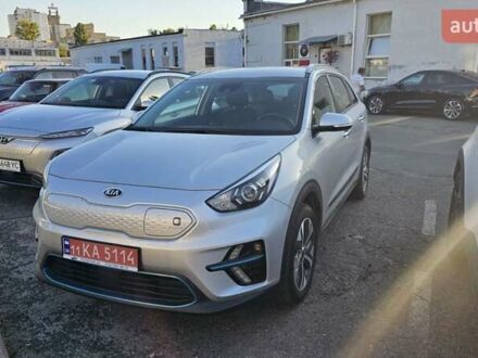 Серый Киа Niro, объемом двигателя 0 л и пробегом 40 тыс. км за 22400 $, фото 1 на Automoto.ua