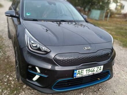 Киа Niro 2020 в Кривом Роге на Automoto.ua Серый Киа Niro, объемом двигателя 0 л и пробегом 113 тыс. км за 21500 $, фото 1 на Automoto.ua