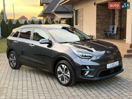 Сірий Кіа Niro, об'ємом двигуна 0 л та пробігом 118 тис. км за 20499 $, фото 1 на Automoto.ua