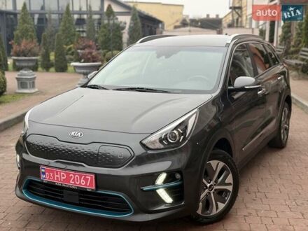 Серый Киа Niro, объемом двигателя 0 л и пробегом 125 тыс. км за 18950 $, фото 1 на Automoto.ua