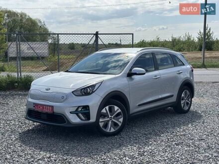 Сірий Кіа Niro, об'ємом двигуна 0 л та пробігом 109 тис. км за 19999 $, фото 1 на Automoto.ua