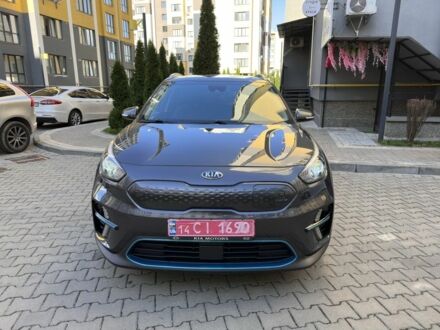 Кіа Niro 2020 у Івано-Франківську на Automoto.ua Сірий Кіа Niro, об'ємом двигуна 0 л та пробігом 112 тис. км за 16999 $, фото 1 на Automoto.ua
