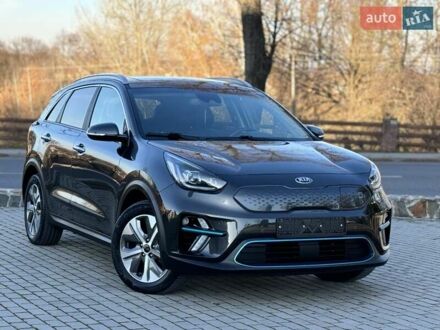 Сірий Кіа Niro, об'ємом двигуна 0 л та пробігом 78 тис. км за 23800 $, фото 1 на Automoto.ua