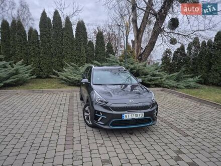 Серый Киа Niro, объемом двигателя 0 л и пробегом 79 тыс. км за 20450 $, фото 1 на Automoto.ua