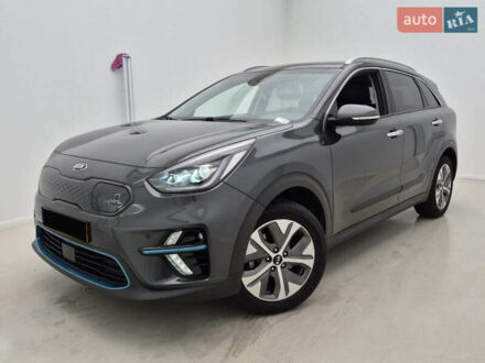Киа Niro 2021 в Хмельницком на Automoto.ua Серый Киа Niro, объемом двигателя 0 л и пробегом 87 тыс. км за 19800 $, фото 1 на Automoto.ua