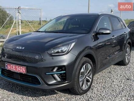 Киа Niro 2021 в Львове на Automoto.ua Серый Киа Niro, объемом двигателя 0 л и пробегом 88 тыс. км за 21700 $, фото 1 на Automoto.ua