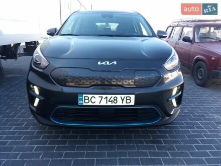 Кіа Niro 2021 у Львові на Automoto.ua Сірий Кіа Niro, об'ємом двигуна 0 л та пробігом 69 тис. км за 20300 $, фото 1 на Automoto.ua