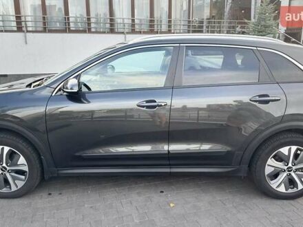 Кіа Niro 2021 у Вінниці на Automoto.ua Сірий Кіа Niro, об'ємом двигуна 0 л та пробігом 171 тис. км за 21500 $, фото 1 на Automoto.ua