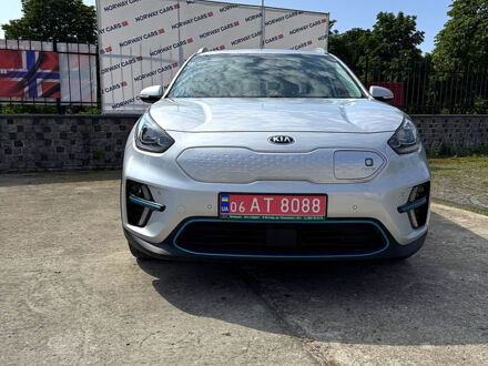 Киа Niro 2021 в Житомире на Automoto.ua Серый Киа Niro, объемом двигателя 0.15 л и пробегом 258 тыс. км за 18450 $, фото 1 на Automoto.ua