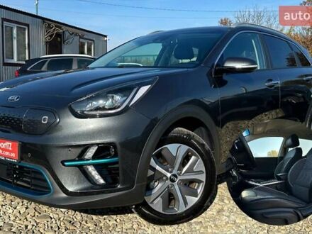 Сірий Кіа Niro, об'ємом двигуна 0 л та пробігом 37 тис. км за 23600 $, фото 1 на Automoto.ua
