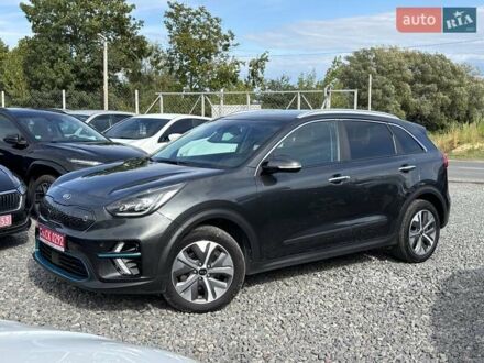 Киа Niro 2021 в Львове на Automoto.ua Серый Киа Niro, объемом двигателя 0 л и пробегом 67 тыс. км за 22400 $, фото 1 на Automoto.ua