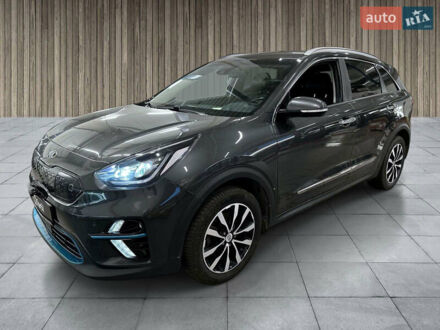 Серый Киа Niro, объемом двигателя 0 л и пробегом 98 тыс. км за 16400 $, фото 1 на Automoto.ua