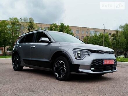 Сірий Кіа Niro, об'ємом двигуна 0 л та пробігом 17 тис. км за 32800 $, фото 1 на Automoto.ua