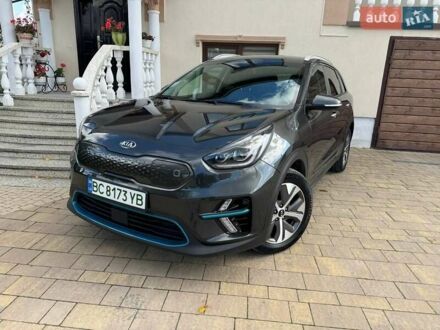 Киа Niro 2022 в Стрые на Automoto.ua Серый Киа Niro, объемом двигателя 0 л и пробегом 69 тыс. км за 23999 $, фото 1 на Automoto.ua