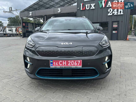 Сірий Кіа Niro, об'ємом двигуна 0 л та пробігом 150 тис. км за 18700 $, фото 1 на Automoto.ua