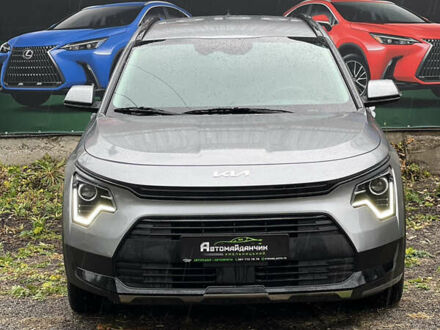 Сірий Кіа Niro, об'ємом двигуна 1.58 л та пробігом 44 тис. км за 32990 $, фото 1 на Automoto.ua