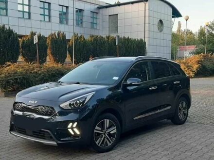 Киа Niro 2022 в Киеве на Automoto.ua Серый Киа Niro, объемом двигателя 1.6 л и пробегом 34 тыс. км за 12400 $, фото 1 на Automoto.ua