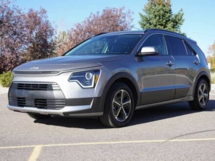Сірий Кіа Niro, об'ємом двигуна 1.6 л та пробігом 18 тис. км за 6900 $, фото 1 на Automoto.ua