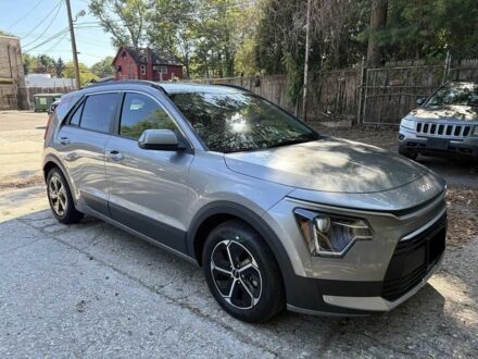 Киа Niro 2023 в Мукачеве на Automoto.ua Серый Киа Niro, объемом двигателя 1.6 л и пробегом 18 тыс. км за 17000 $, фото 1 на Automoto.ua