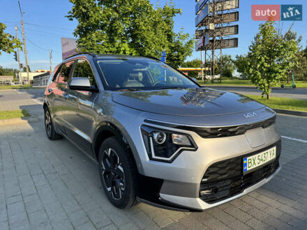 Киа Niro 2023 в Хмельницком на Automoto.ua Серый Киа Niro, объемом двигателя 0 л и пробегом 49 тыс. км за 23800 $, фото 1 на Automoto.ua