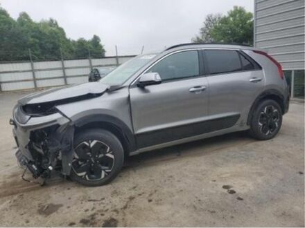 Сірий Кіа Niro, об'ємом двигуна 0 л та пробігом 46 тис. км за 13500 $, фото 1 на Automoto.ua