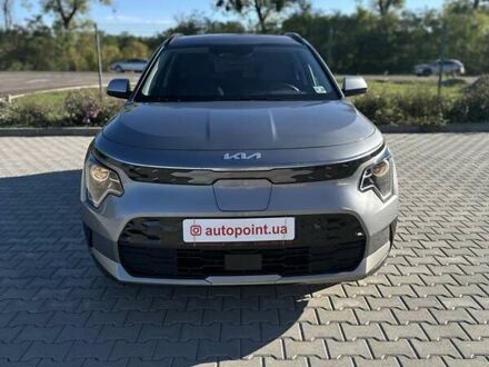 Серый Киа Niro, объемом двигателя 0 л и пробегом 36 тыс. км за 23999 $, фото 1 на Automoto.ua