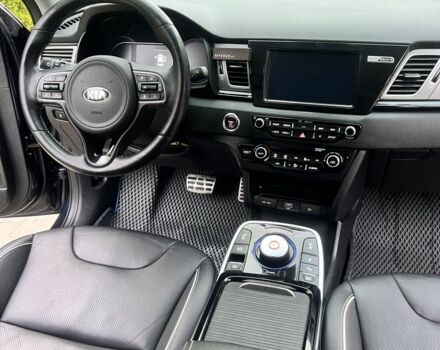 Синий Киа Niro, объемом двигателя 0 л и пробегом 65 тыс. км за 18500 $, фото 6 на Automoto.ua