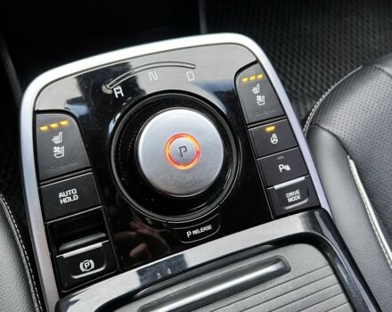 Синій Кіа Niro, об'ємом двигуна 0 л та пробігом 65 тис. км за 17600 $, фото 17 на Automoto.ua