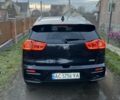 Синий Киа Niro, объемом двигателя 0 л и пробегом 140 тыс. км за 19200 $, фото 3 на Automoto.ua