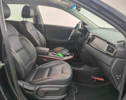 Синий Киа Niro, объемом двигателя 0 л и пробегом 121 тыс. км за 18355 $, фото 6 на Automoto.ua