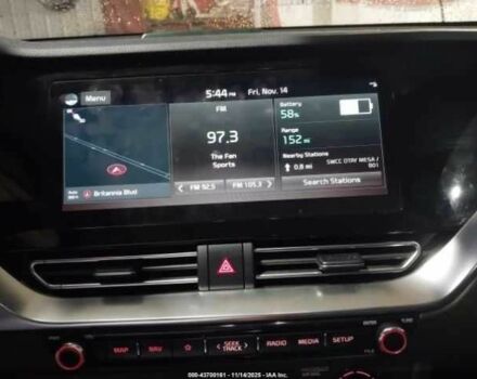 Синій Кіа Niro, об'ємом двигуна 0 л та пробігом 65 тис. км за 4000 $, фото 17 на Automoto.ua