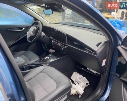 Синий Киа Niro, объемом двигателя 0 л и пробегом 46 тыс. км за 10800 $, фото 2 на Automoto.ua