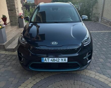 Киа Niro 2019 в Сторожинце на Automoto.ua Синий Киа Niro, объемом двигателя 0 л и пробегом 128 тыс. км за 20000 $, фото 7 на Automoto.ua