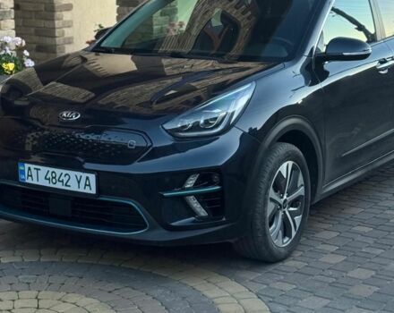 Киа Niro 2019 в Сторожинце на Automoto.ua Синий Киа Niro, объемом двигателя 0 л и пробегом 128 тыс. км за 20000 $, фото 3 на Automoto.ua